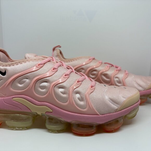 Women's Nike Vapormax Plus - Pink - Picture 5 of 6